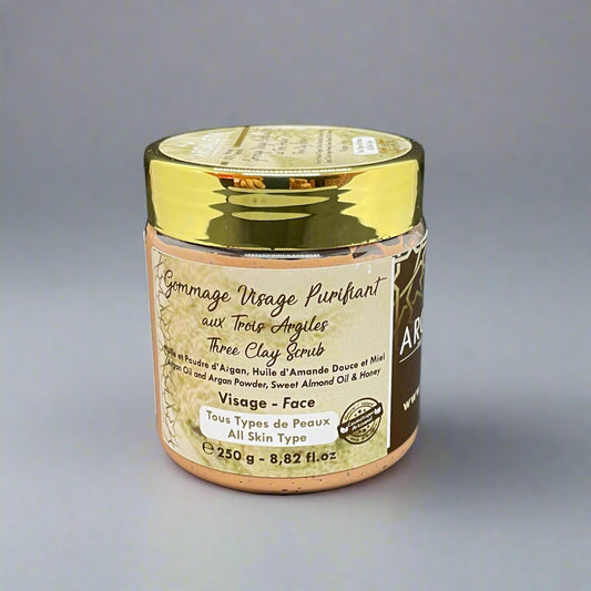 Masque et gommage visage aux trois argiles
